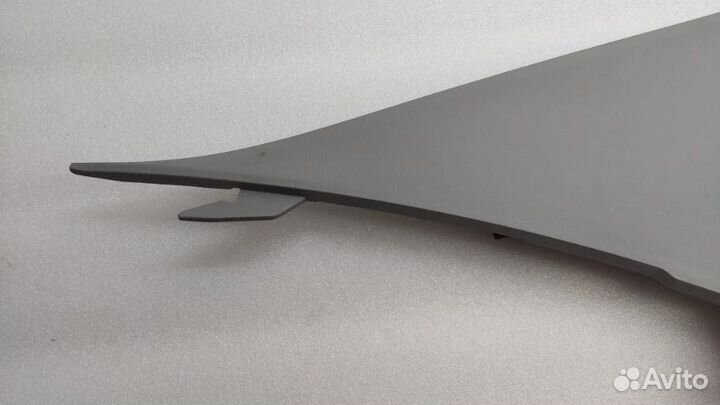 Обшивка стойки задняя левая Toyota Camry XV55