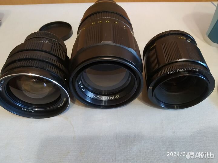 Пленочный фотоаппарат зенит122