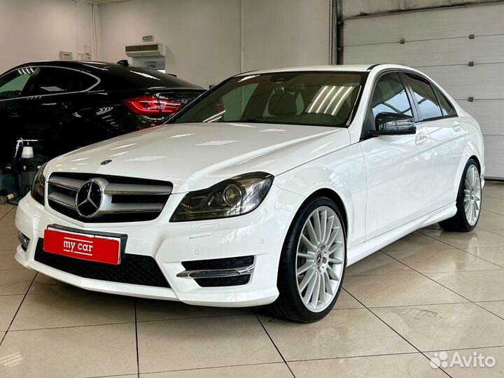 Mercedes 180 2013. Mercedes-benz a-класс 1. Мерседес с класс 126 белый. Mercedes c180 2013. Mercedes 180 2013.
