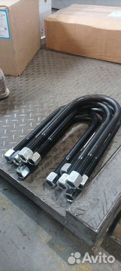 Стремянка чмзап рессоры в сборе