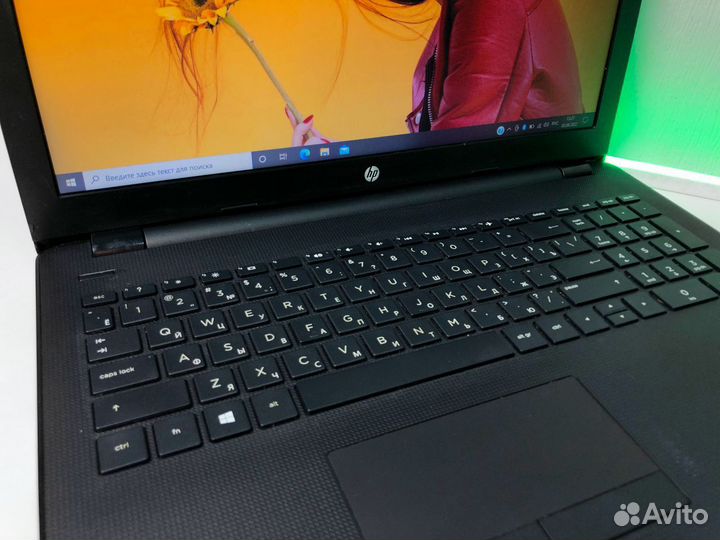 Офисный ноутбук HP