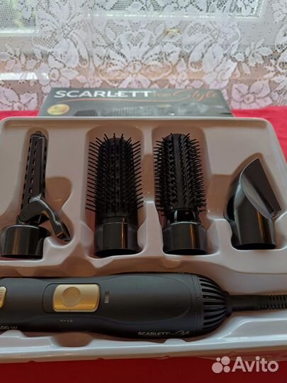 Фен щетка Scarlett