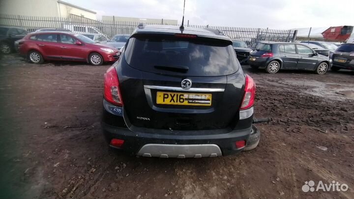 В разборе Opel Mokka