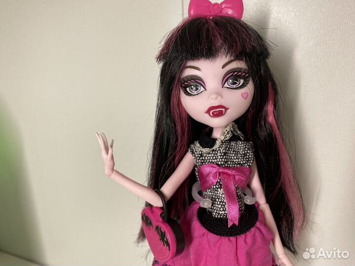 Кукла Монстер Хай дракулаура