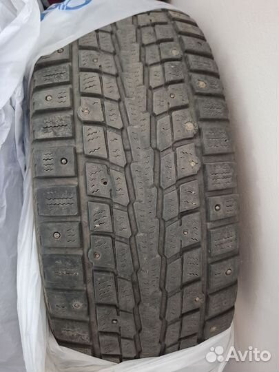 Dunlop SP Winter Ice 01 235/65 R17