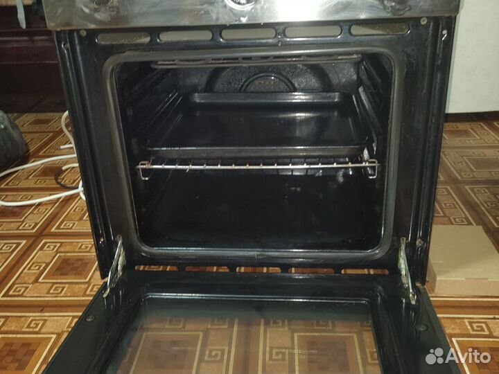 Газовая варочная панель 4 конфорки и духовой шкаф