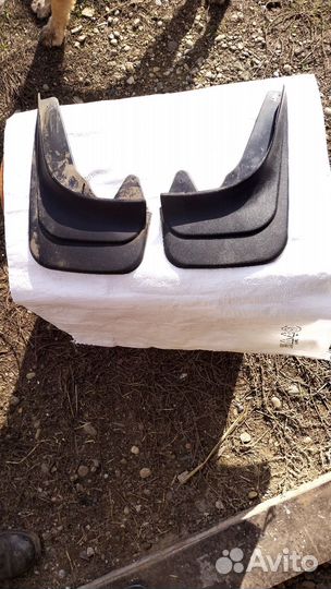 Брызговики toyota corona