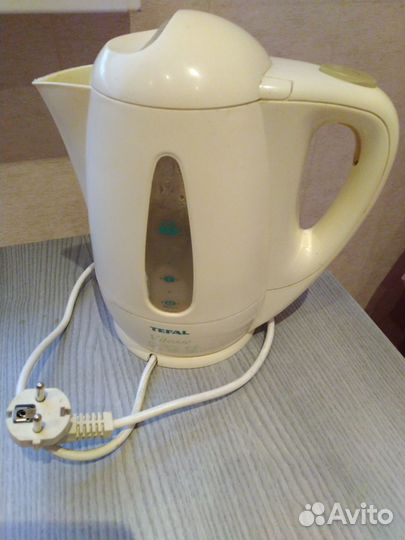 Электрочайник Tefal Visialis