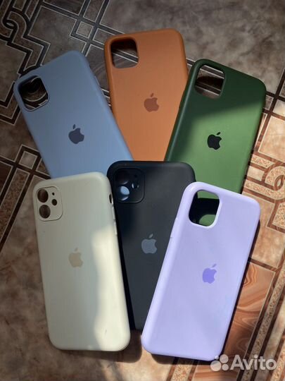 Чехол на iPhone 11