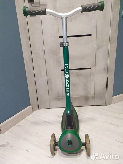 Самокат трехколесный globber