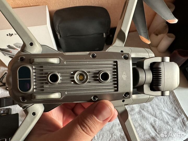 Продам DJI mavic Air 2S Fly More Combo