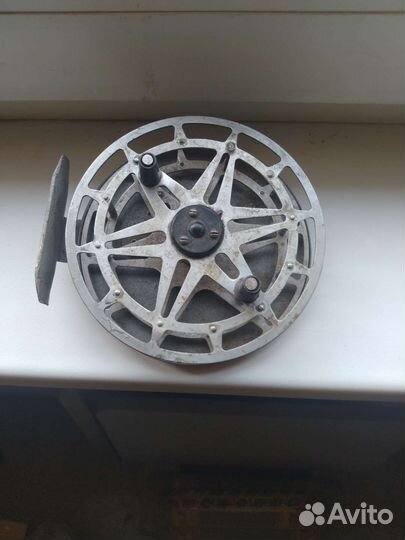 Катушка рыболовная СССР