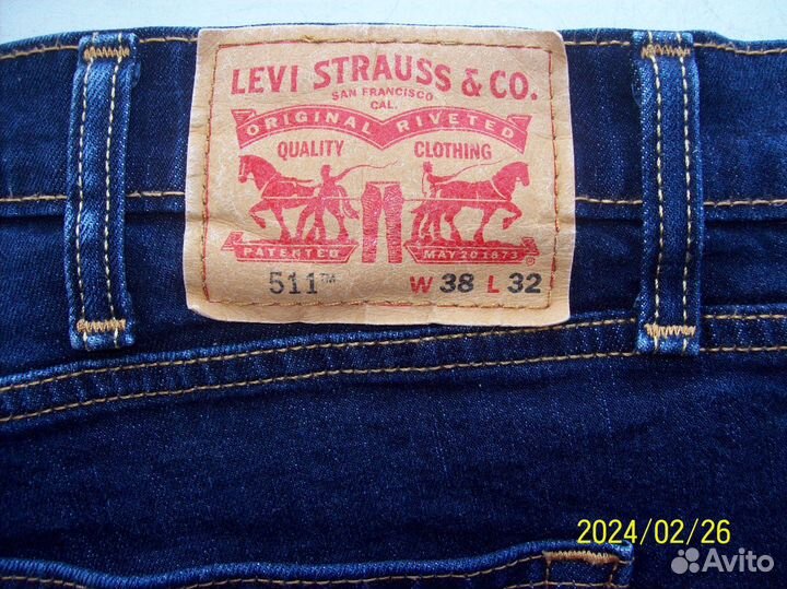 Джинсы levis W38/L32