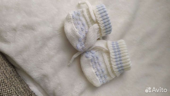 Носки, пинетки, антицарапки, рукавички для новорож