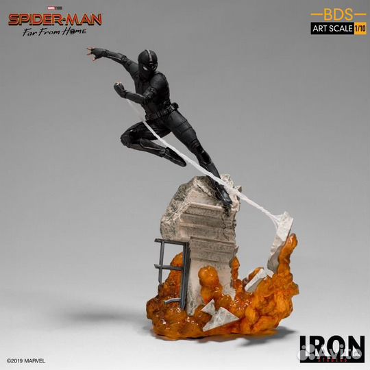 Статуэтка Spider-Man