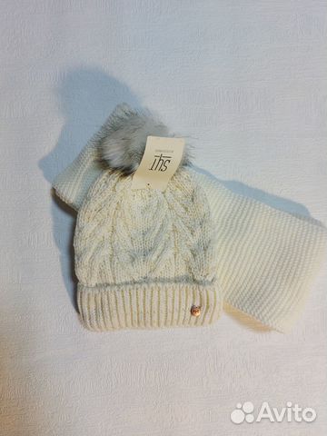 Шапка женская вязаная