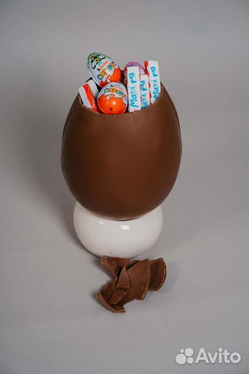 Большой киндер сюрприз шоколадный подарок