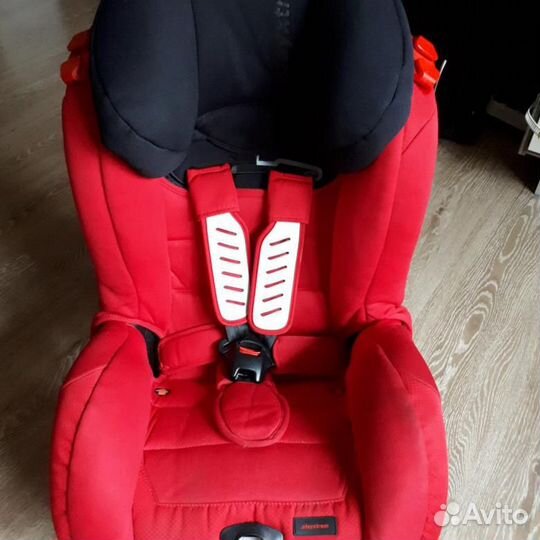 Новое автокресло Isofix до 7 лет Испания