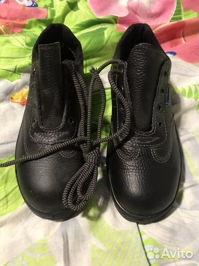 Ботинки рабочие летние 35 размер