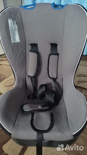 Продаю автокресла и бустер
