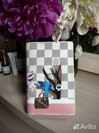 Обложка на паспорт louis vuitton