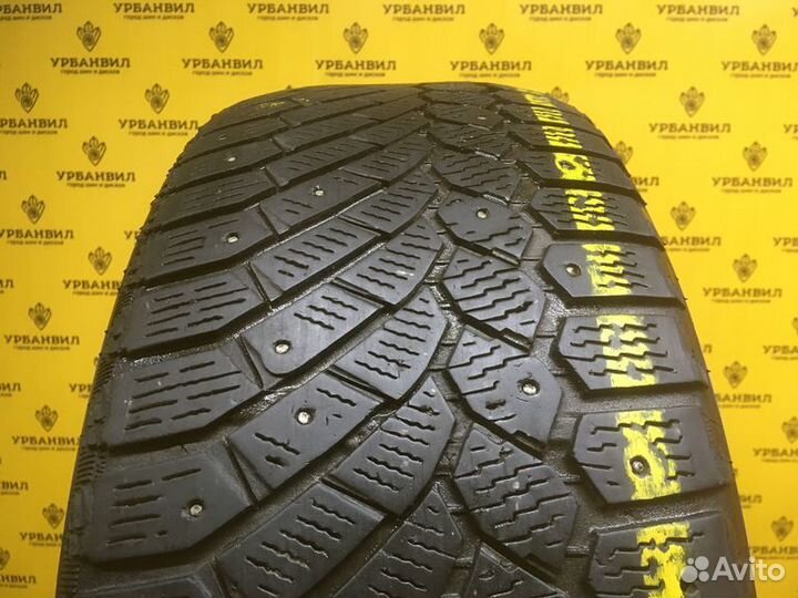 Gislaved Nord Frost 200 215/55 R17 98T