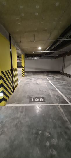 Машиноместо, 18 м²