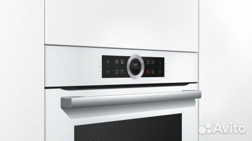 Электрический духовой шкаф Bosch HBG 634 BW1 Новый