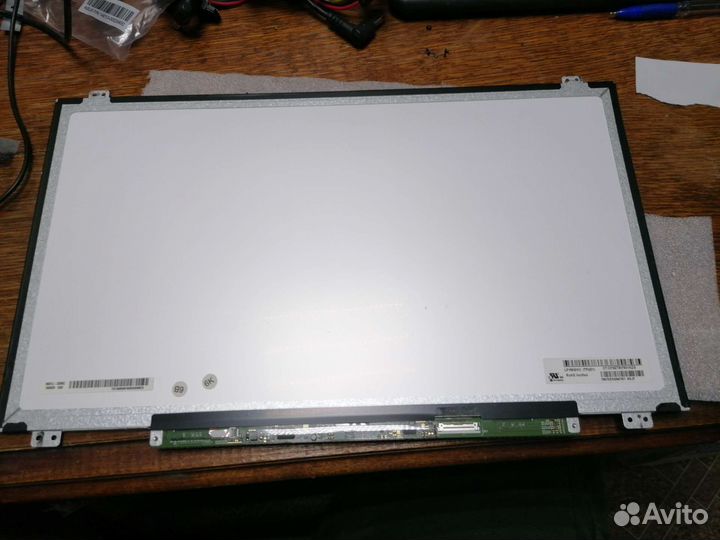 Матрица для ноутбука 15.6 led slim 30pin б/у
