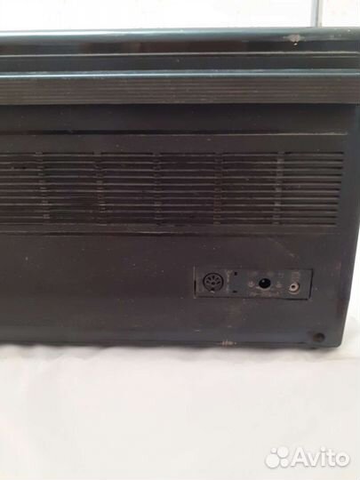 Радиоприемник СССР VEF 232Spidola