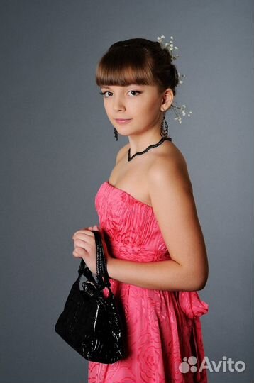 Бижутерия колье и серьги