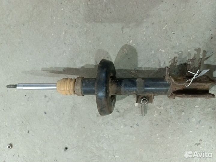 Амортизатор подвески Opel Vectra