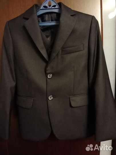 Школьный костюм