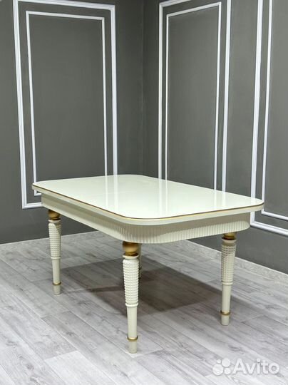 Стол, стулья набор.Оплата при получении