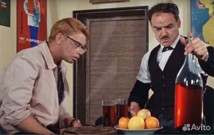 Бутылка стеклянная (бутыль) 3л