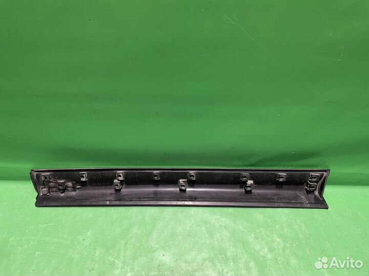 Накладка передней правой двери Mazda CX-5