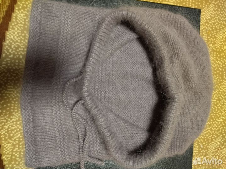 Капор женский из ангоры