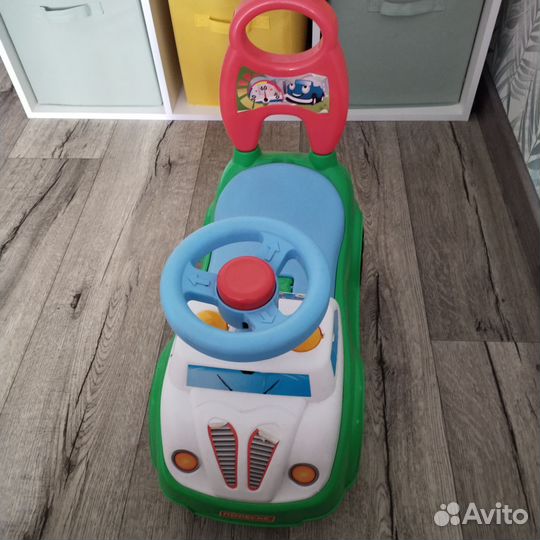 Машинка каталка толокар