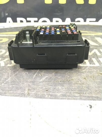 Блок предохранителей Kia Sportage 3 2.0 D4HA