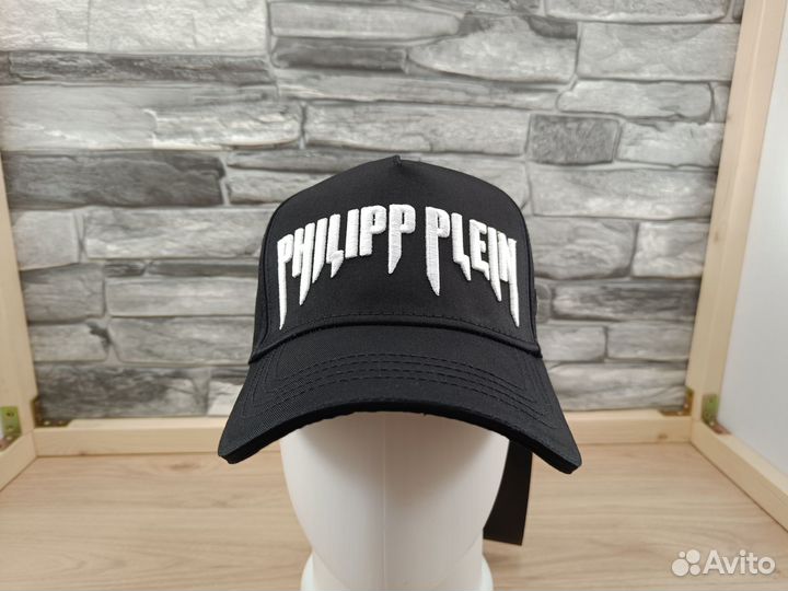 Кепка Philipp plein черная/нашивка-белая