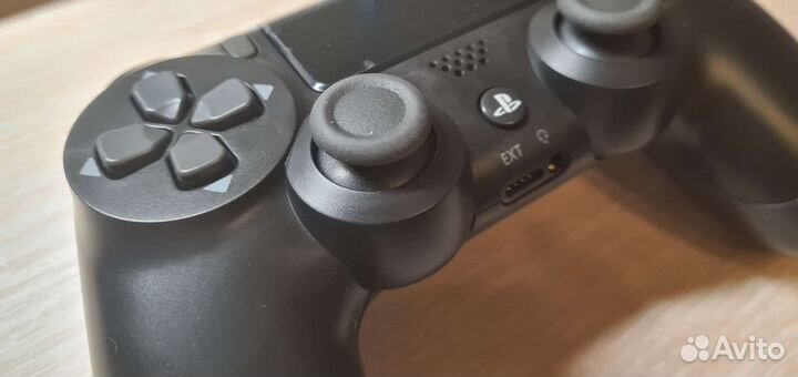 Геймпад dualshock 4 v2