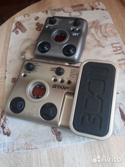 Гитарные процессоры Zoom (разные)