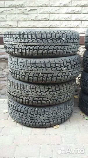 Trayal Arctica 215/65 R17