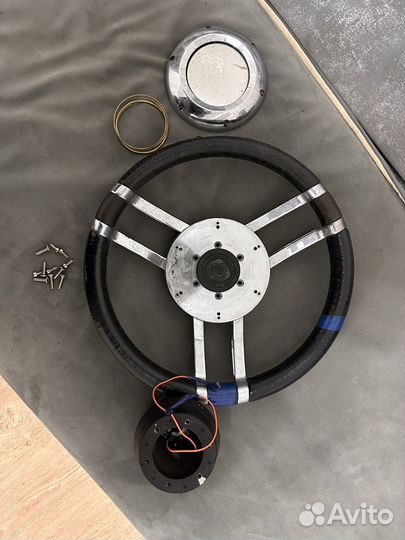 Руль Isotta Karlotta