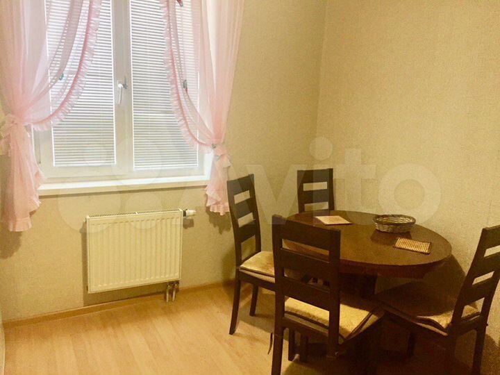 1-к. квартира, 46 м², 1/2 эт.