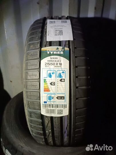 Nokian Tyres Hakka Blue 2 SUV 215/50 R18 92V