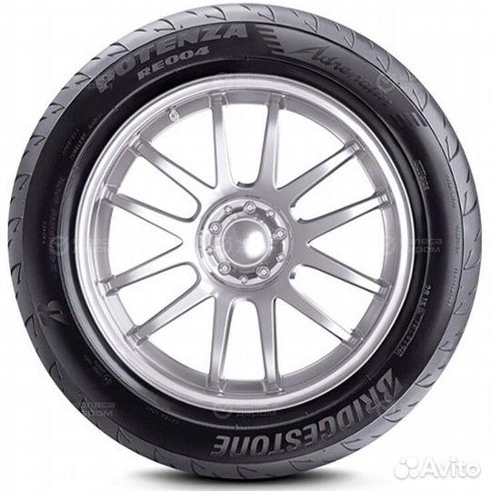 Bridgestone Potenza Adrenalin RE004 235/45 R17 97W