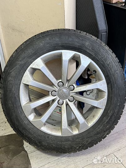 Колеса в сборе r18 зимние на Audi Q5