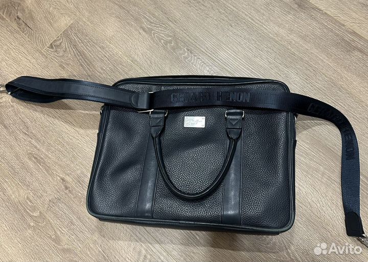 Мужской кожаный портфель