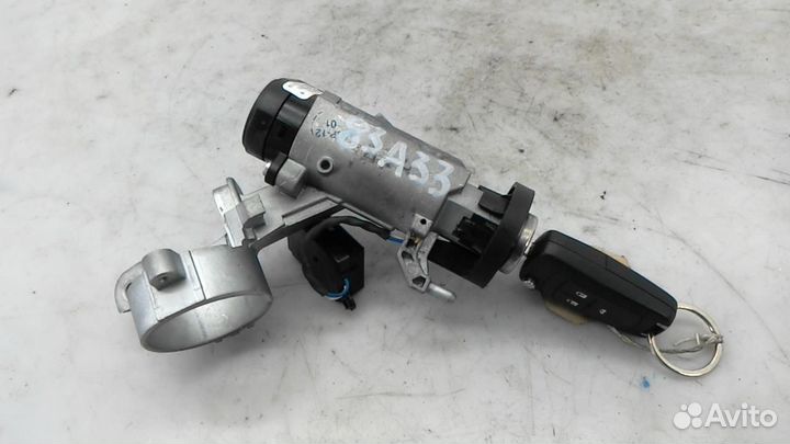 Замок зажигания на Opel Astra J
